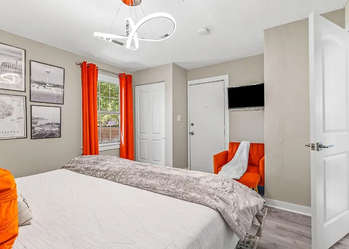 Holiday home The Sapphire Downtown, Pensacola's Hidden Gem