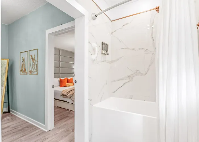 Holiday home The Sapphire Downtown, Pensacola's Hidden Gem